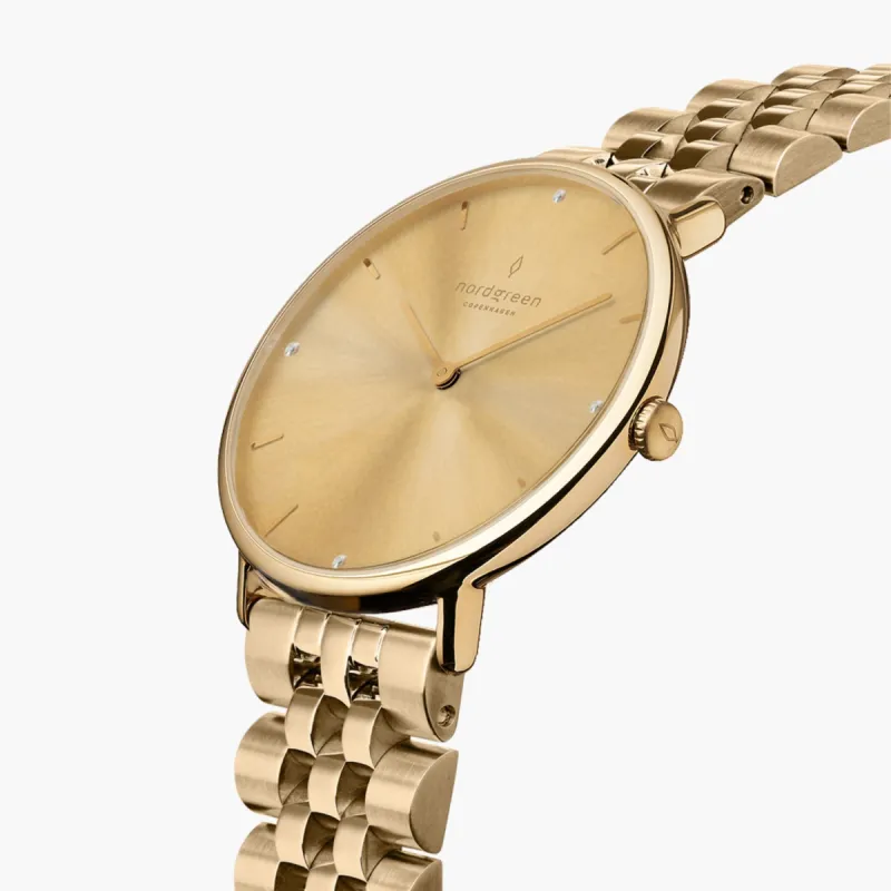 Native Gold 28mm sold by Nordgreen