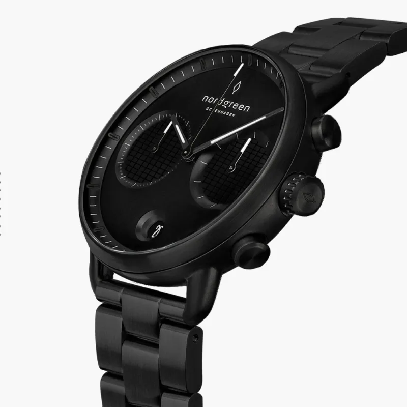 Pioneer Black 42mm made by Nordgreen