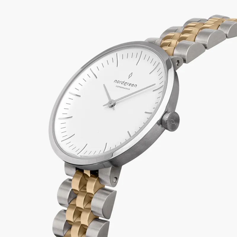Infinity Silver 32mm made by Nordgreen