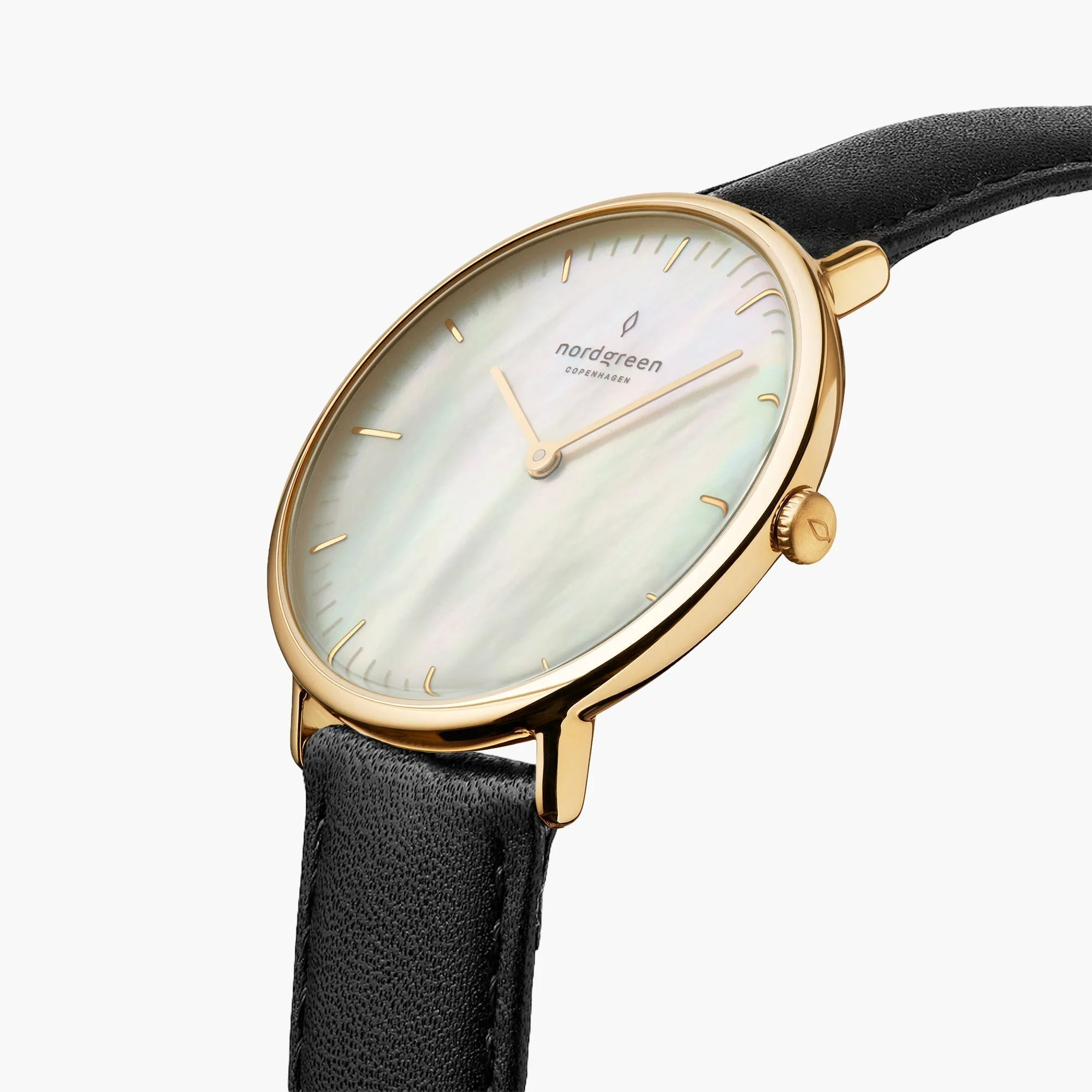 Native Gold 28mm sold by Nordgreen