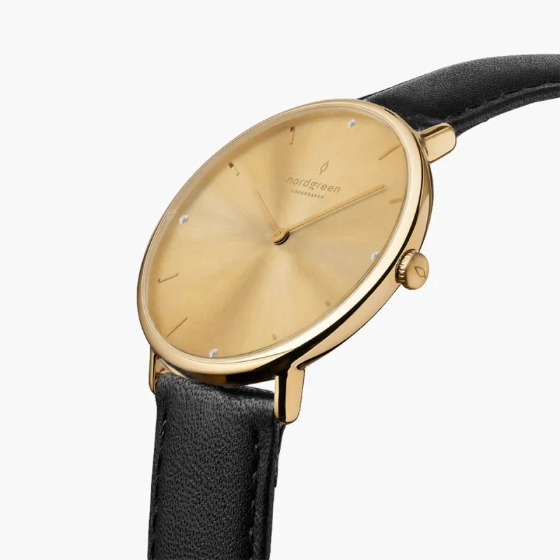 Native Gold 32mm sold by Nordgreen