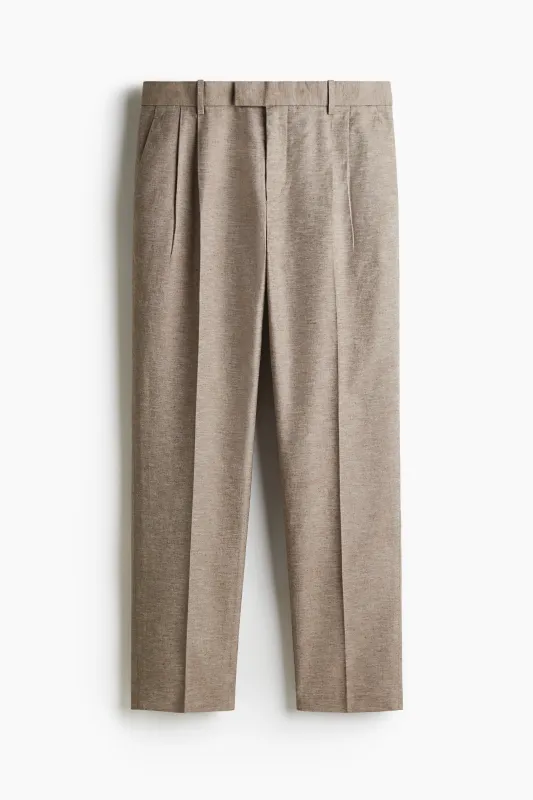 H&M - Regular Fit Tailored linen-blend trousers - Beige sold by H&M