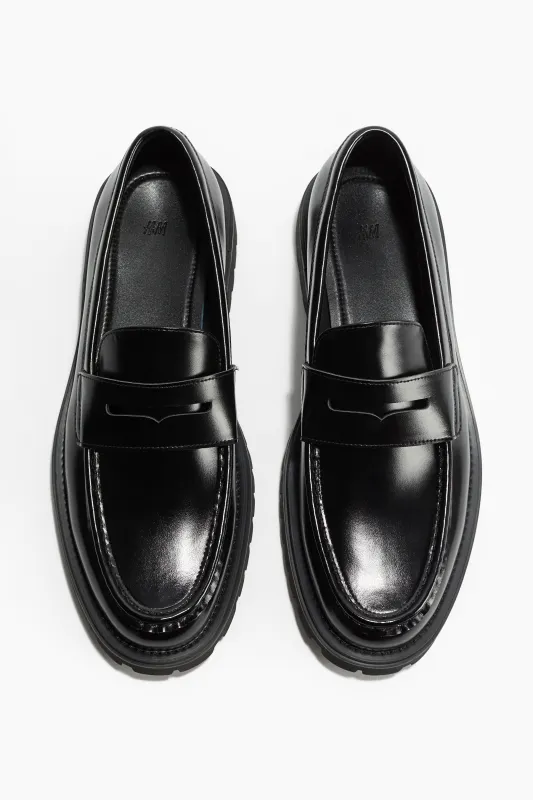 H & M - Chunky loafers - Black made by H&M
