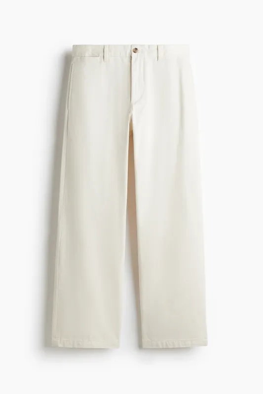 H & M - Relaxed Fit Cotton chinos - White sold by H&M