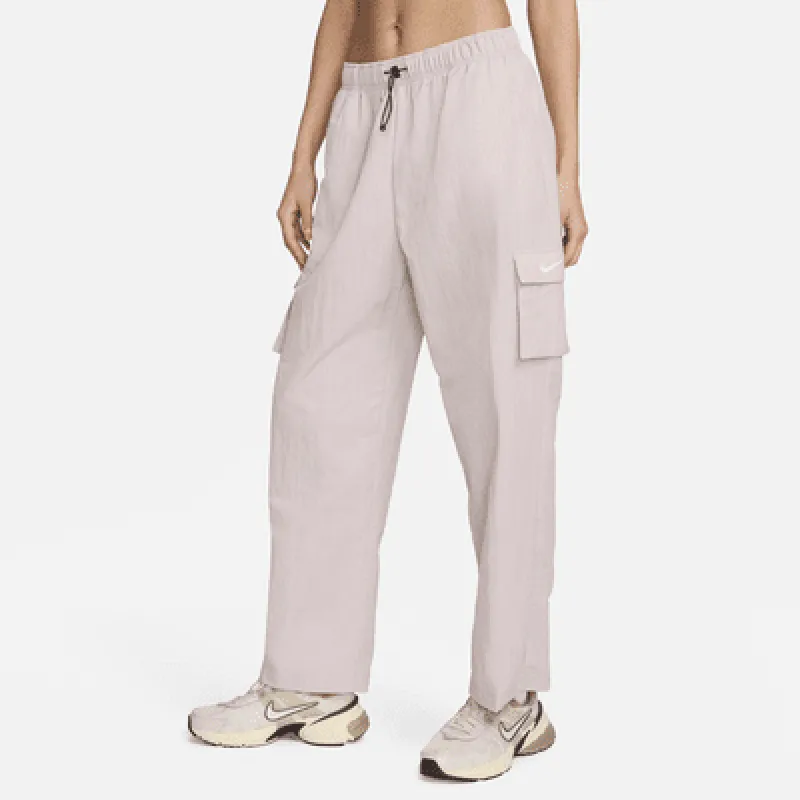 Nike Sportswear Essential Women's High-Rise Woven Cargo Pants made by Nike