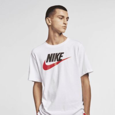 ナイキ スポーツウェア メンズ Tシャツ sold by Nike