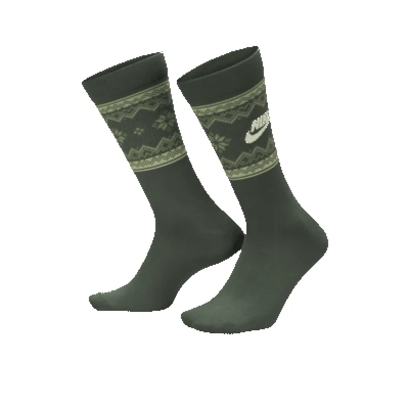 Nike Everyday Essentials Crew Socks (1 Pair) sold by Nike