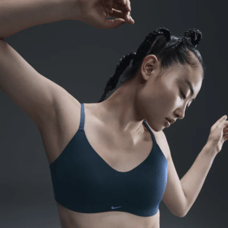 Nike Alate Minimalist Women's Light-Support Padded Convertible Sports Bra sold by Nike