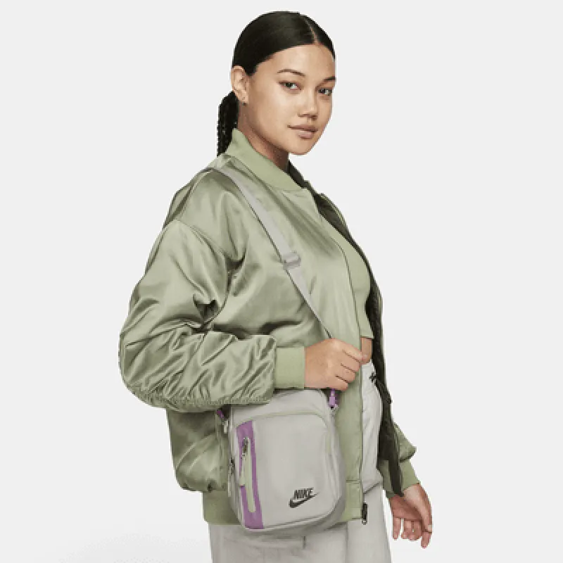 Sabrina Elemental Premium Crossbody Bag (4L) sold by Nike