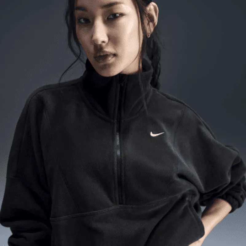 Nike One Women's Therma-FIT Oversized 1/2-Zip Fleece Top sold by Nike