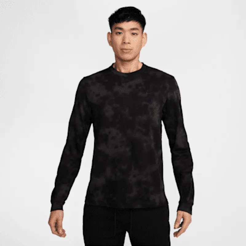 Nike Primary Men's Dri-FIT Long-Sleeve Fitness Top sold by Nike