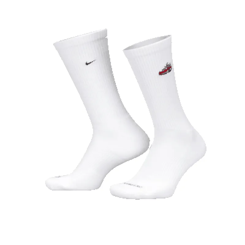 Nike Everyday Plus Cushioned Crew Socks (1 Pair) sold by Nike