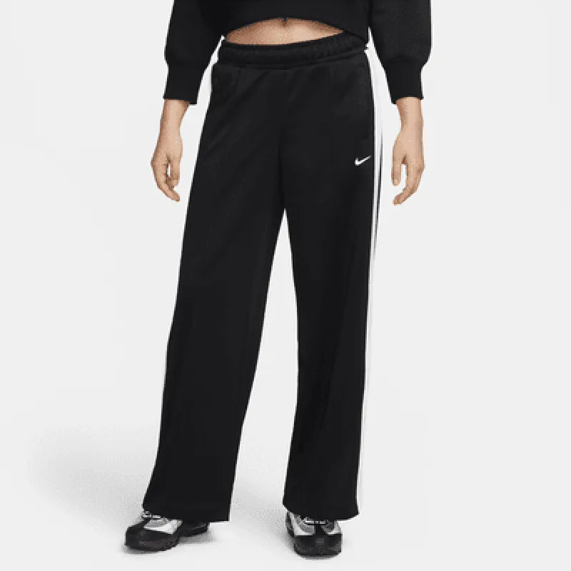 Nike Sportswear Women's Pants sold by Nike
