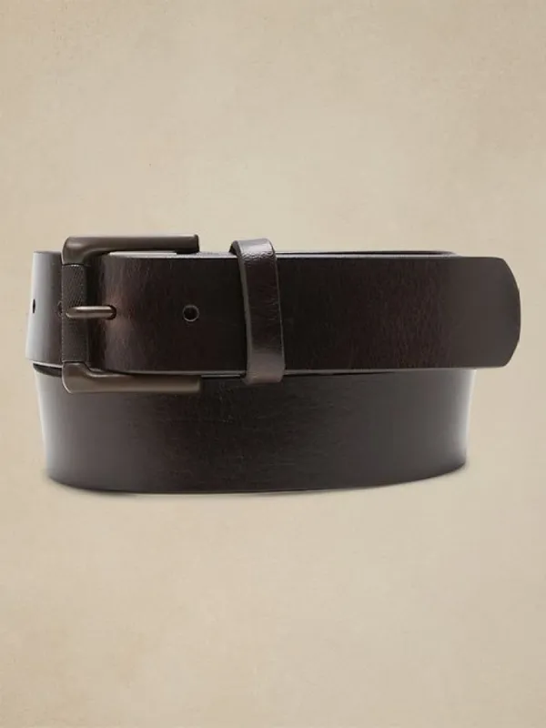 Tumbled Leather Belt sold by Banana Republic