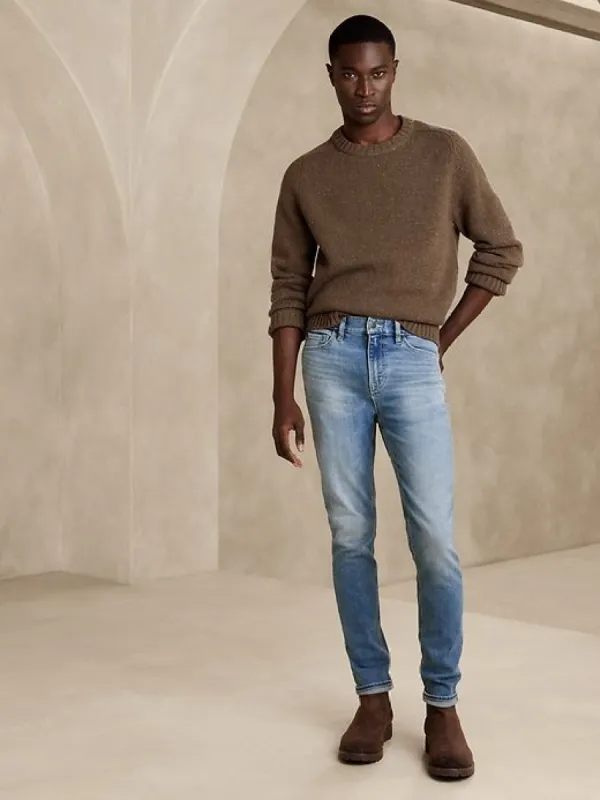 Slim Traveler Jean 2.0 sold by Banana Republic