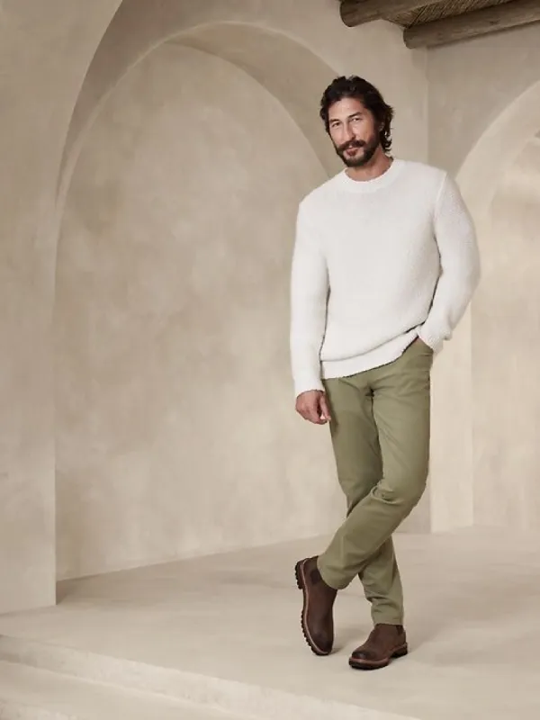 Skinny Traveler Pant 2.0 made by Banana Republic