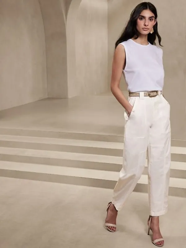 The Barrel Pant sold by Banana Republic