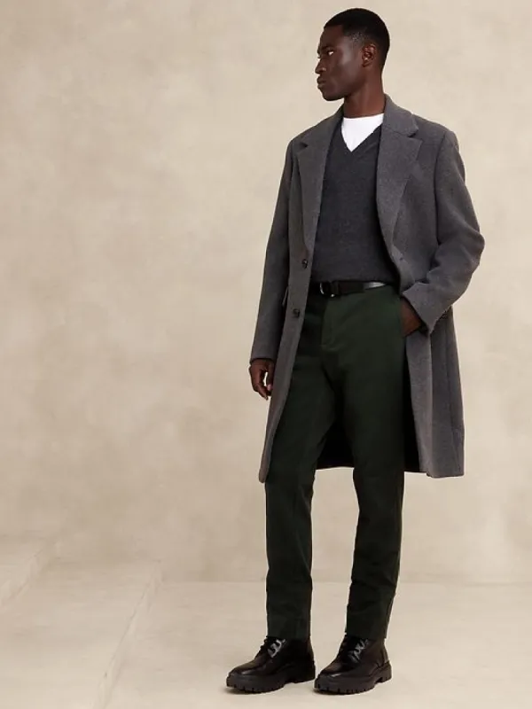 Slim Brushed Traveler Chino sold by Banana Republic