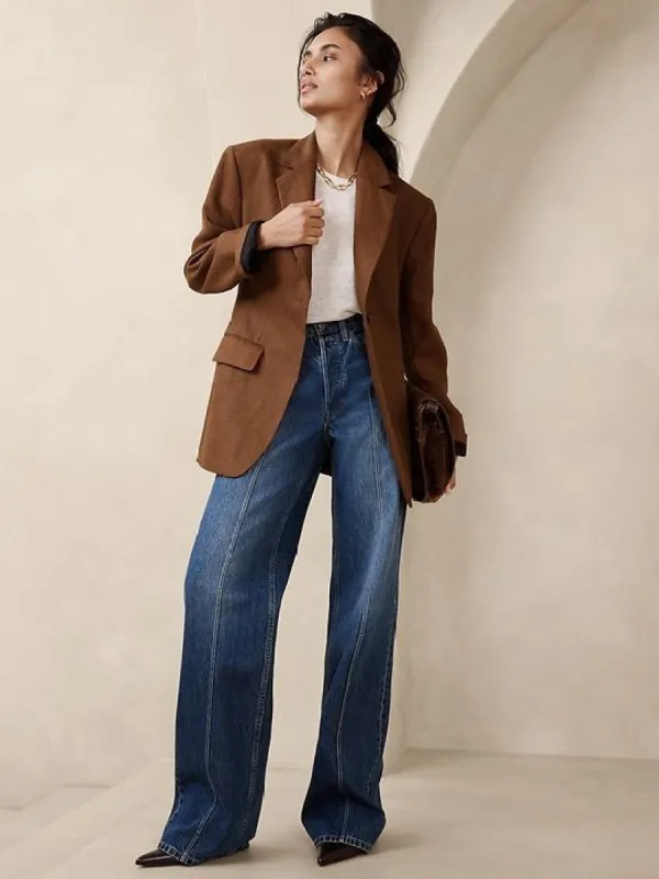 Isola Hourglass Linen Blazer sold by Banana Republic