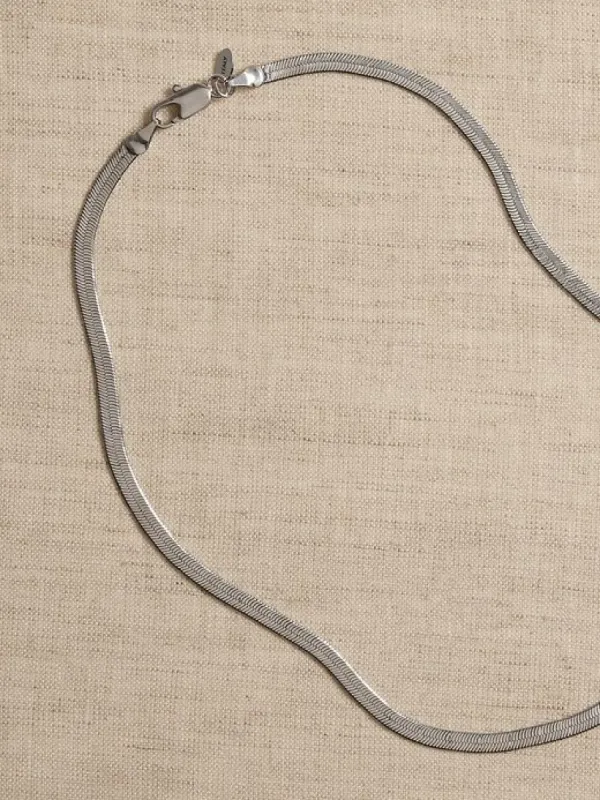 Ravena Herringbone Snake Chain | Aureus + Argent sold by Banana Republic