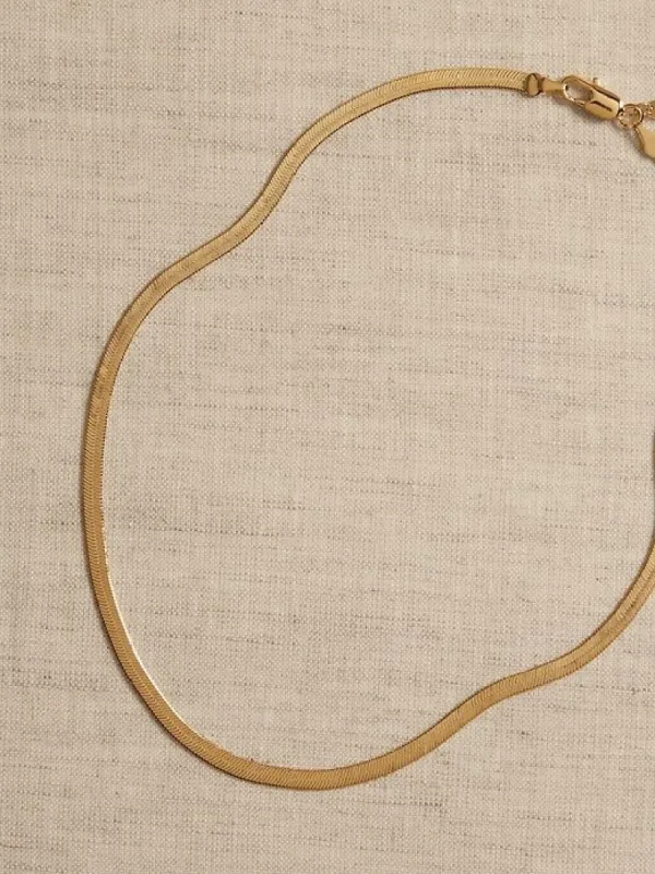 Ravena Herringbone Snake Chain | Aureus + Argent sold by Banana Republic