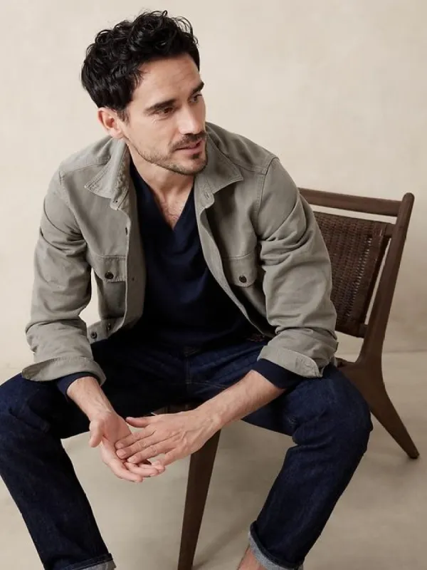 Stokke Cashmere-Silk V-Neck Sweater sold by Banana Republic