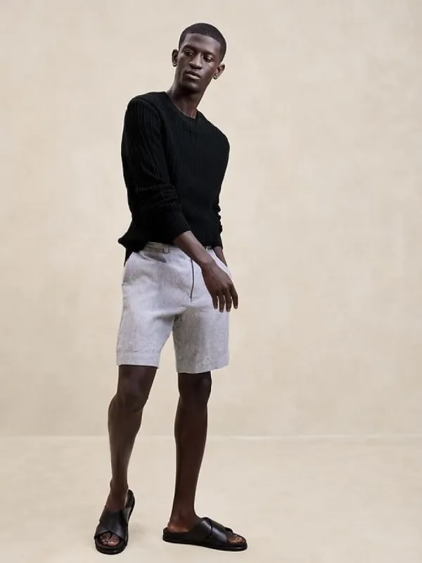 Lino 9" Linen Short sold by Banana Republic