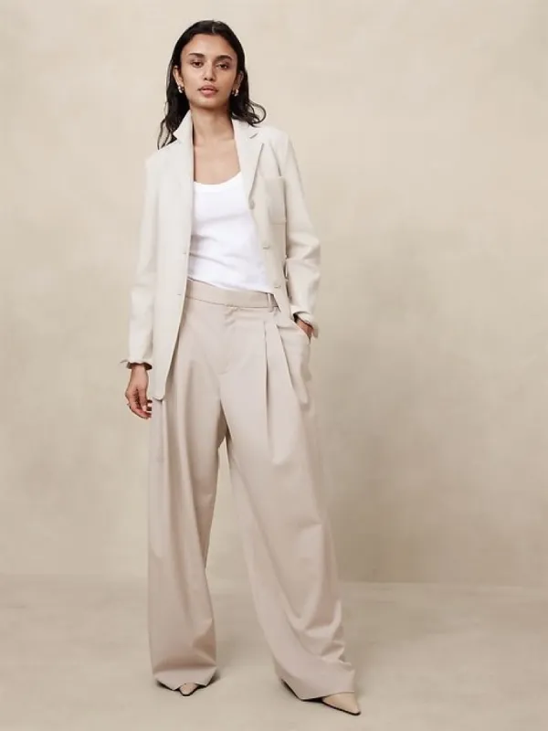 Fernwood Unstructured Knit Blazer sold by Banana Republic
