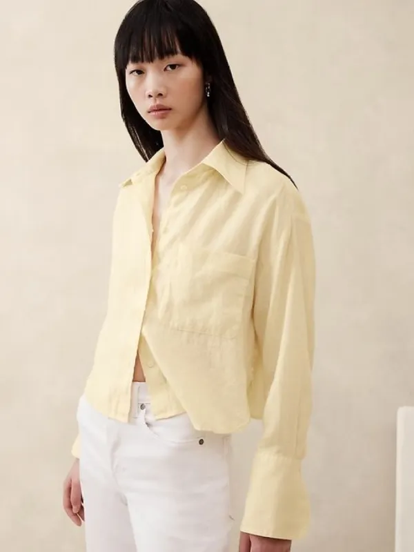 The Boxy Crop Linen Shirt sold by Banana Republic