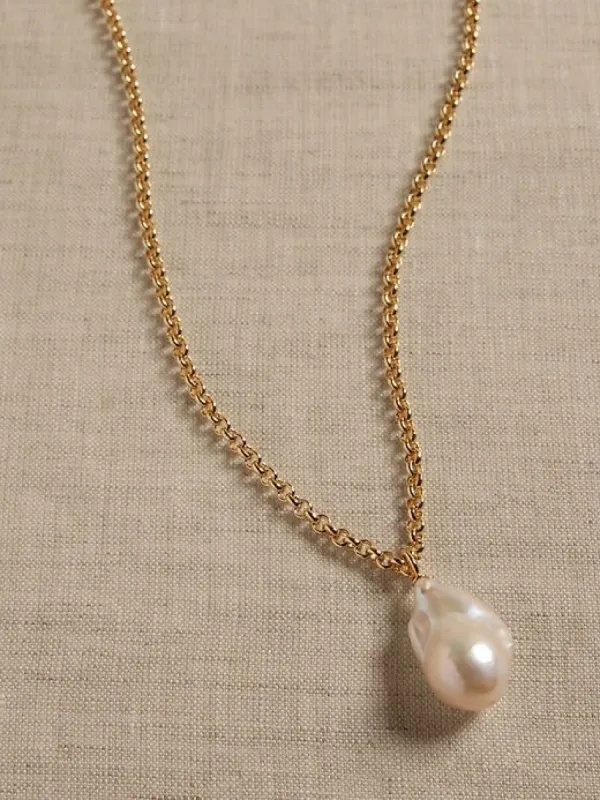 Baroque Pearl Pendant Necklace | Aureus + Argent sold by Banana Republic