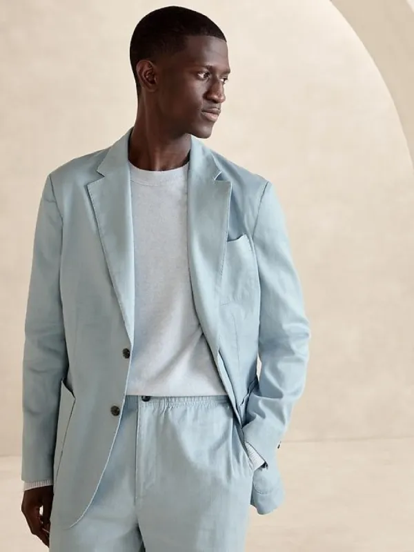 Traveler Linen-Cotton Blazer sold by Banana Republic