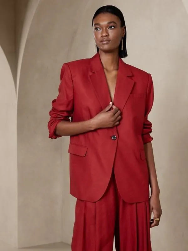 Lena Relaxed Linen-Blend Blazer sold by Banana Republic