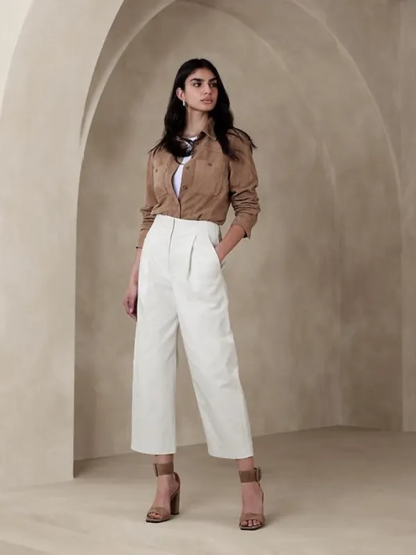 The Barrel-Leg Chino sold by Banana Republic