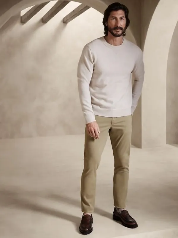 Skinny Traveler Pant 2.0 sold by Banana Republic