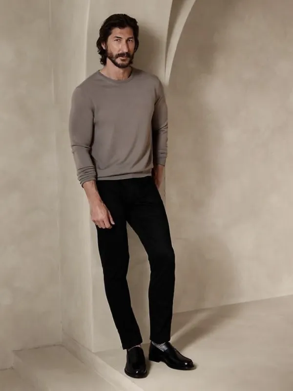 Skinny Traveler Pant 2.0 sold by Banana Republic