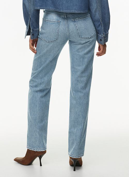 the 90s joni lo-rise loose jean sold by Aritzia product image thumbnail 7