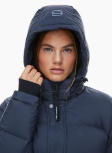 the super puff™ sold by Aritzia