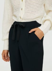 allant pant sold by Aritzia