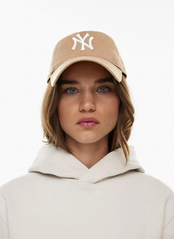 new york yankees baseball cap sold by Aritzia