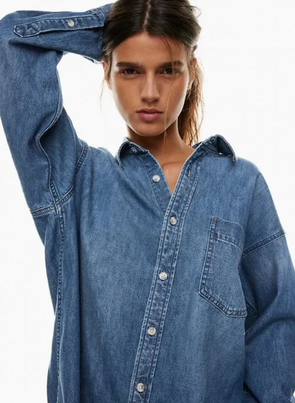 the 80s comfy denim shirt sold by Aritzia