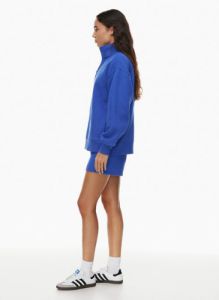 cozy fleece boyfriend 1/2 zip sweatshirt sold by Aritzia