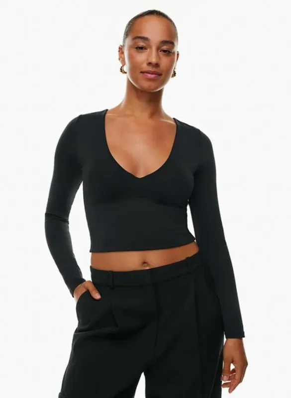 contour v-neck longsleeve made by Aritzia