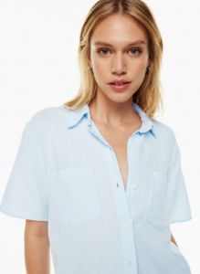 cottage linen shirt sold by Aritzia