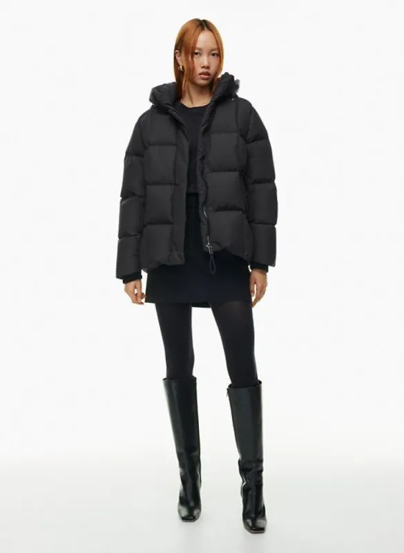 crown puffer sold by Aritzia