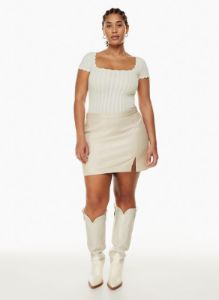 parcel top sold by Aritzia