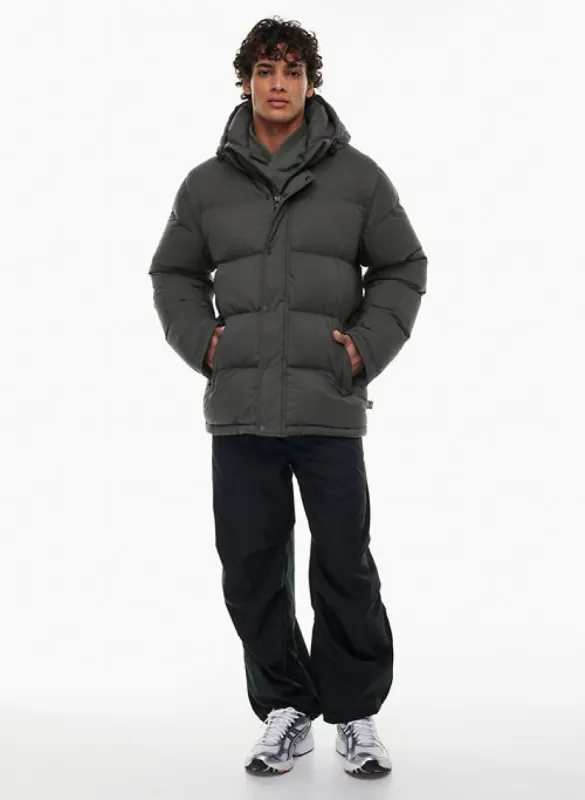the super puff™ mens sold by Aritzia