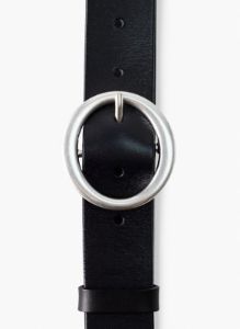 classic leather belt sold by Aritzia