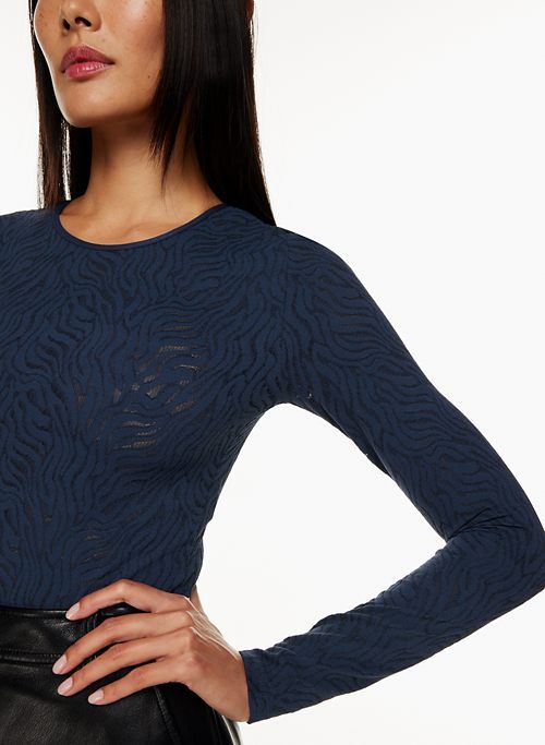 shapelace crew longsleeve bodysuit sold by Aritzia product image thumbnail 3