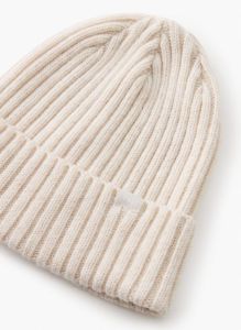 rush beanie sold by Aritzia