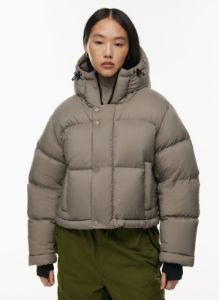 the supersize puff™ shorty sold by Aritzia